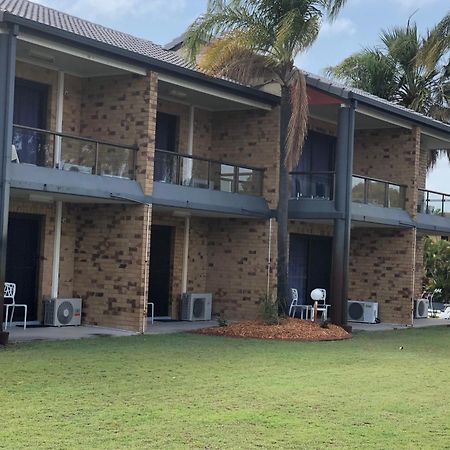 Bribie Waterways Motel Bongaree Exteriér fotografie