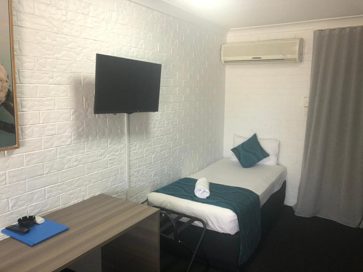 Bribie Waterways Motel Bongaree Exteriér fotografie