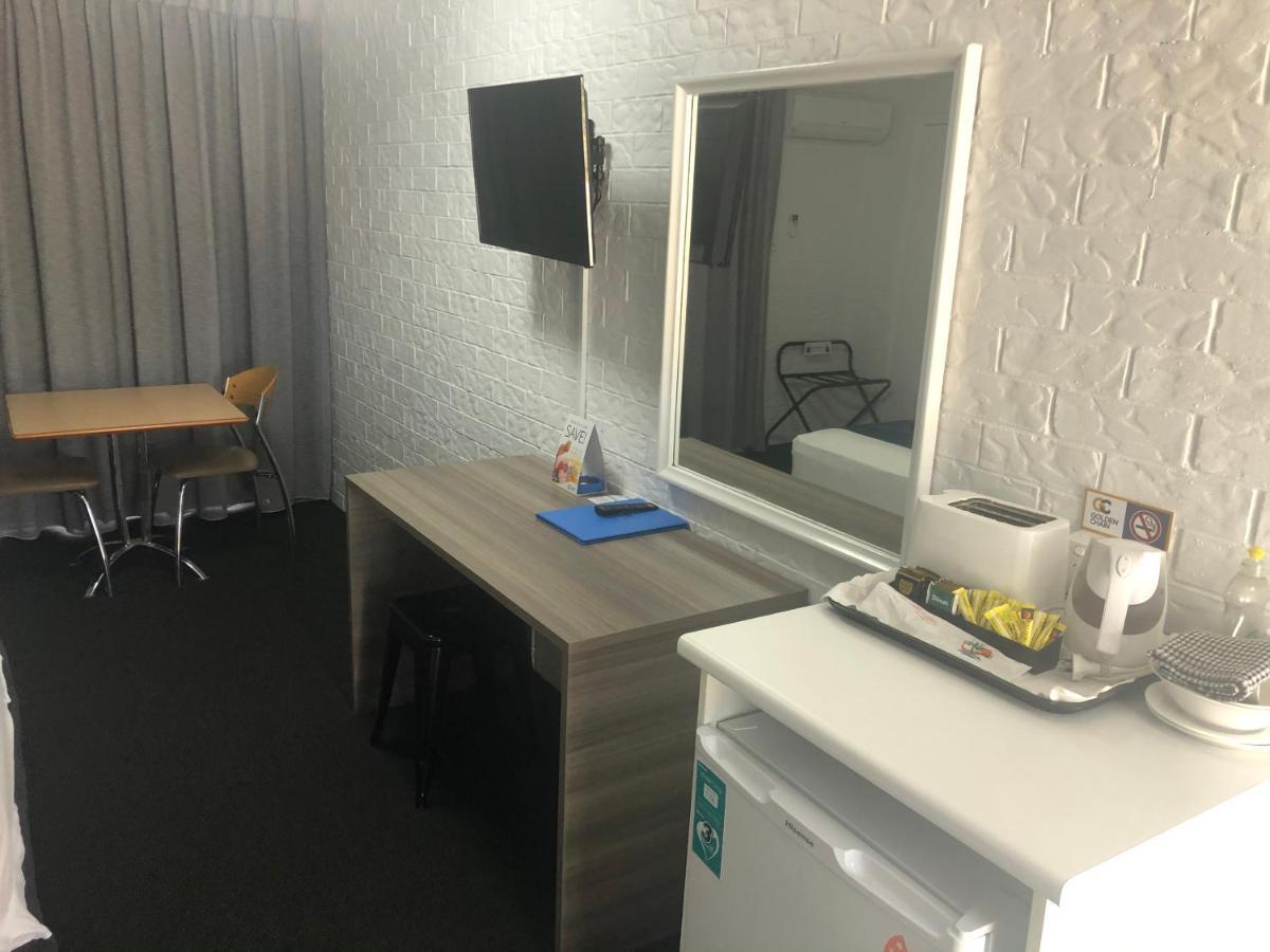 Bribie Waterways Motel Bongaree Exteriér fotografie